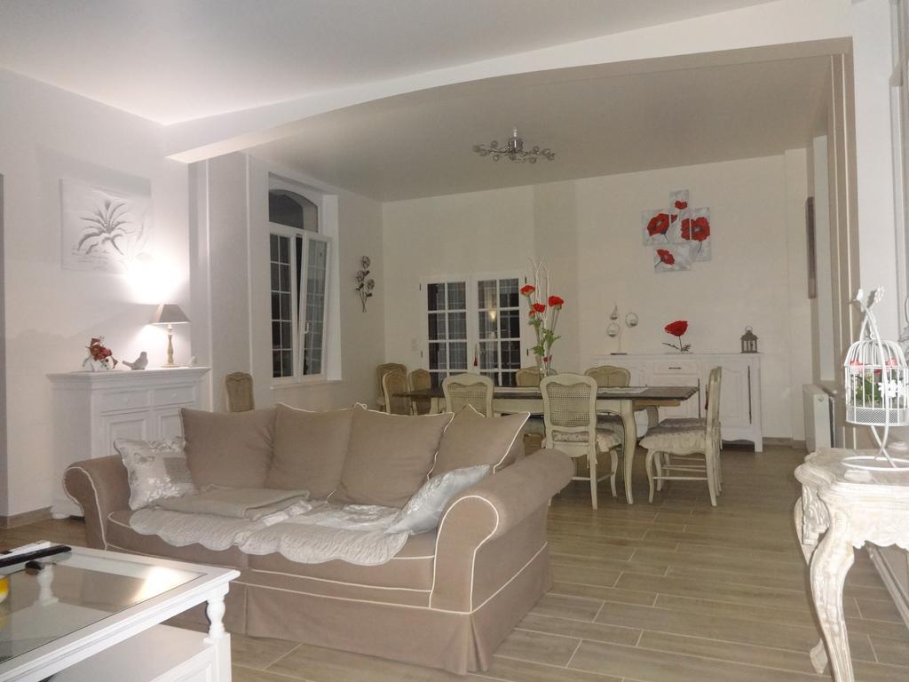 Un Parfum De Campagne Bed & Breakfast Meaulte Exterior photo